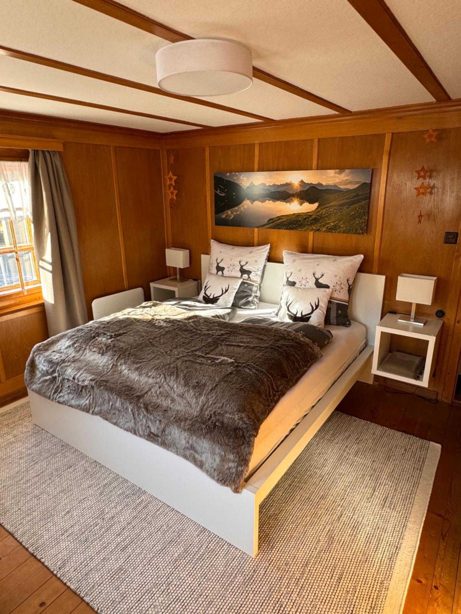 Bambi Lodge Ferienwohnung Auf Knapp 1400 M Nahe Arosa Peist Extérieur photo